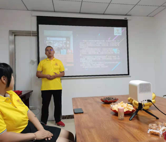 河南萬川環保設備有限公司2021年上半年錶(biao)彰大會