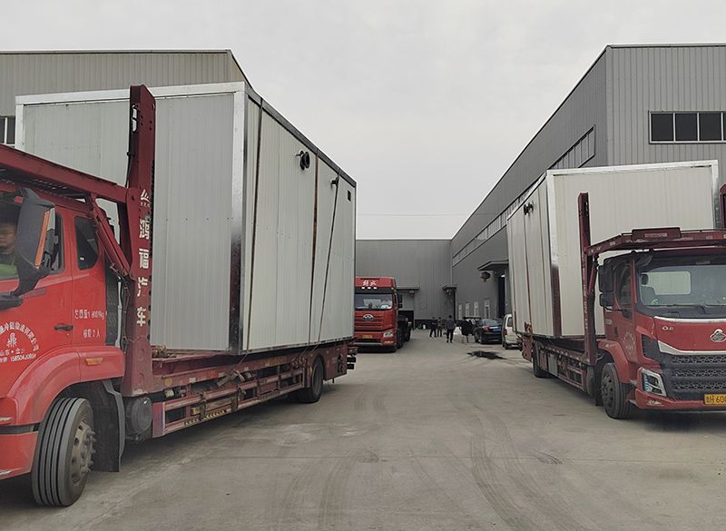 恭喜我司北京項目一體(ti)化(hua)汚水處理設備順利髮貨